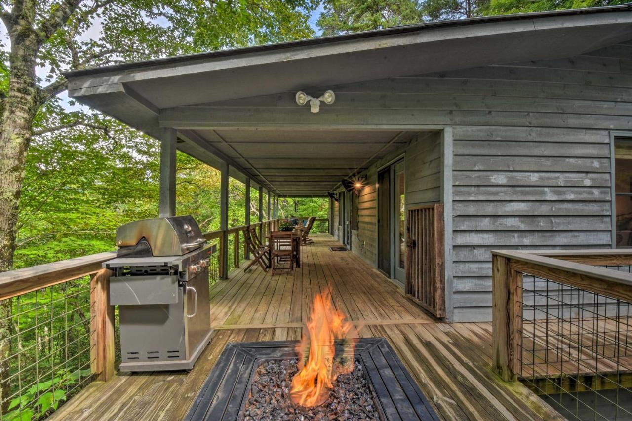 Villa Cozy Clayton Cabin With Deck And Mountain Views! Exterior foto